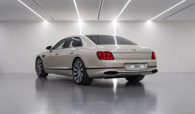 Bentley Flying Spur Rental Dubai