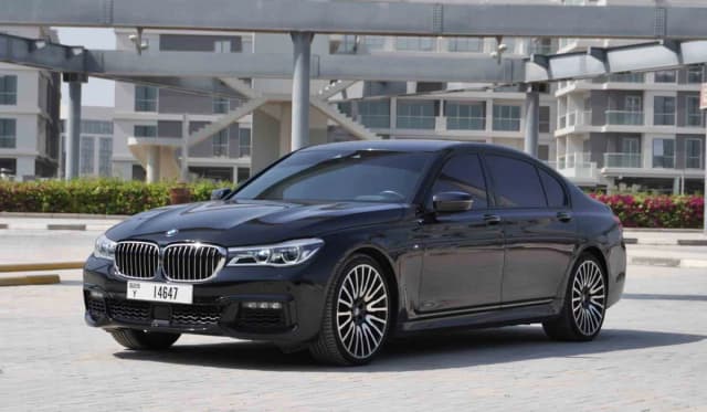 BMW Car Rental in Dubai BMW 750 