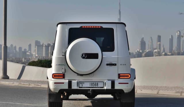 Location Mercedes G63 2021 à Dubaï