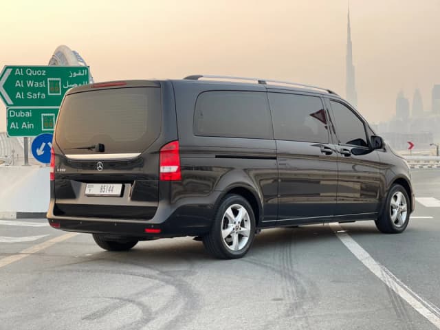 Mercedes Benz Van Viano