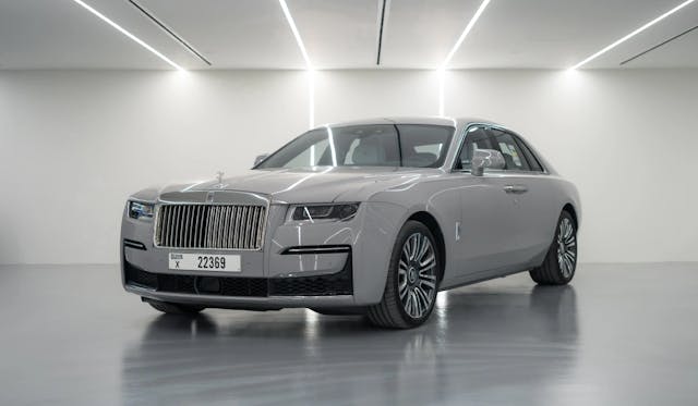 Rent Rolls Royce Ghost 2022 in dubai
