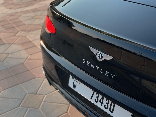 Bentley Continental GTC Speed V12 2024 image 1544