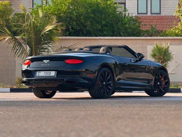 Bentley Continental GTC Speed V12 2024 image 1545