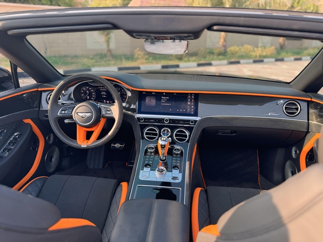 Bentley Continental GTC Speed V12 2024 image 1548