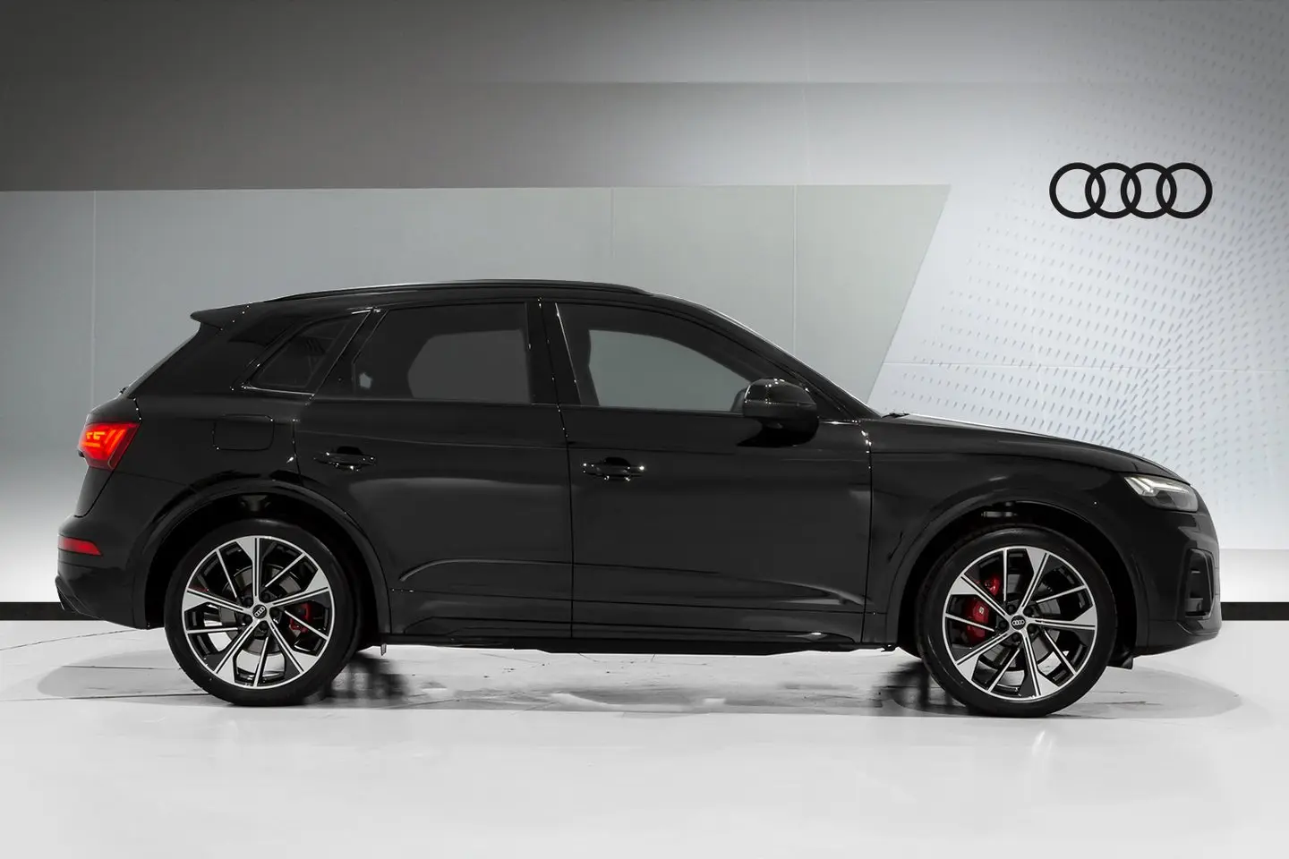 Audi SQ5 2023 image 1830