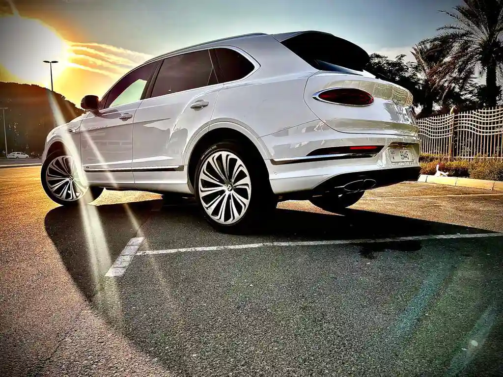 Bentley Bentayga  image 857