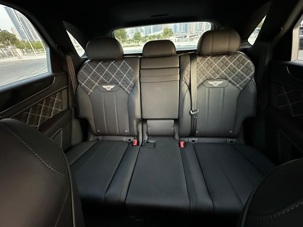 Bentley Bentayga  image 1258