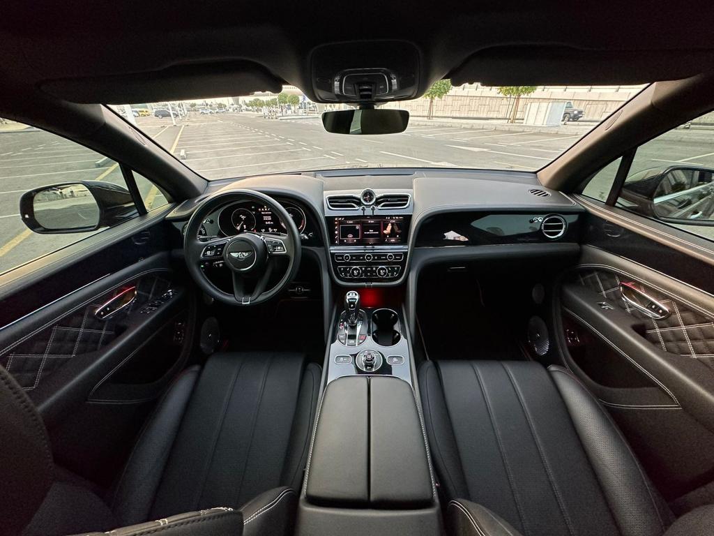 Bentley Bentayga  image 1253