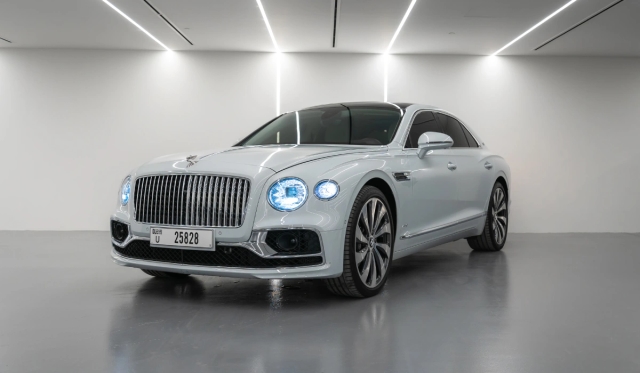 Bentley Flying Spur Rental Dubai image 103