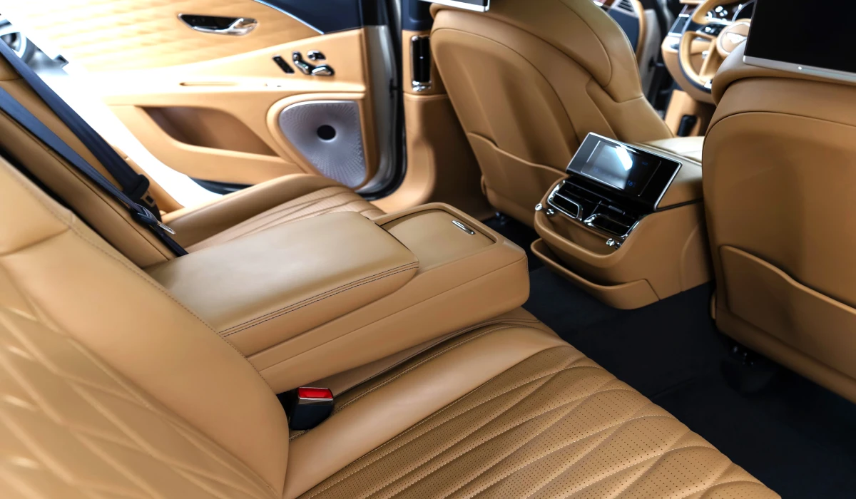 Bentley Flying Spur Rental Dubai image 98