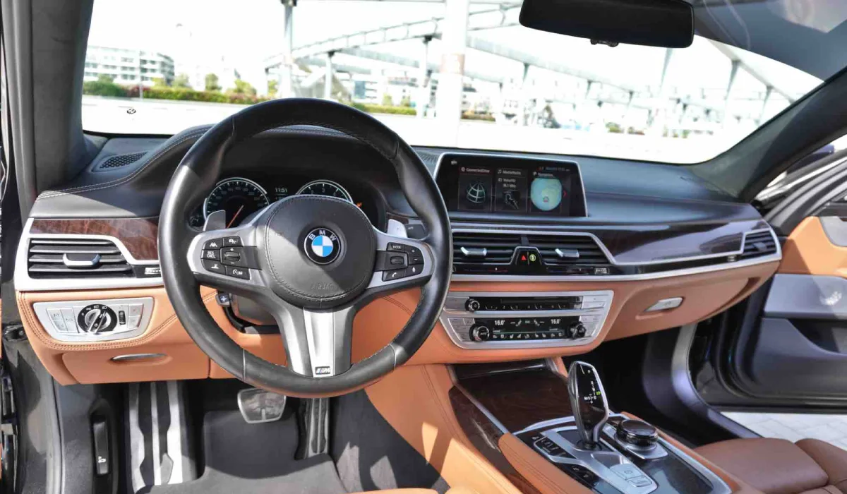 BMW Car Rental in Dubai BMW 750  image 236