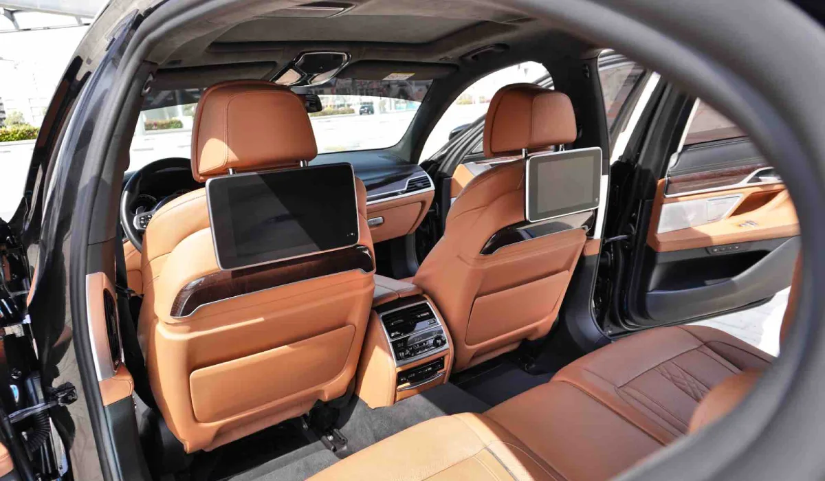BMW Car Rental in Dubai BMW 750  image 240