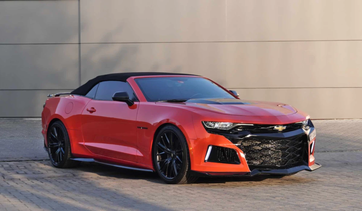 Chevrolet Camaro SS Rental in Dubai image 379