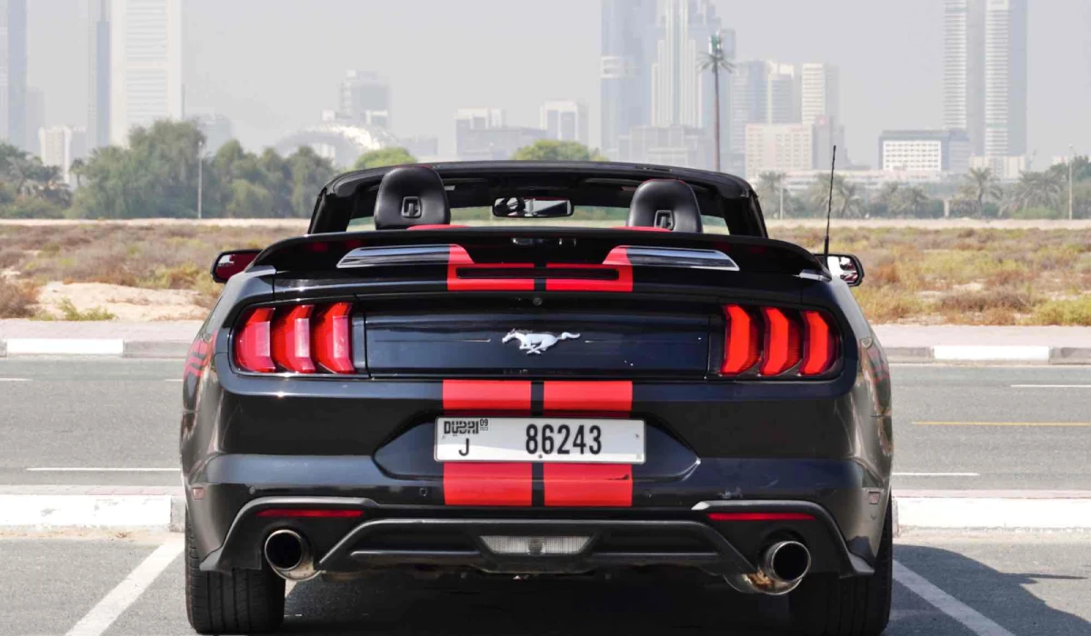 Ford Mustang Cabrio Rental in Dubai image 619