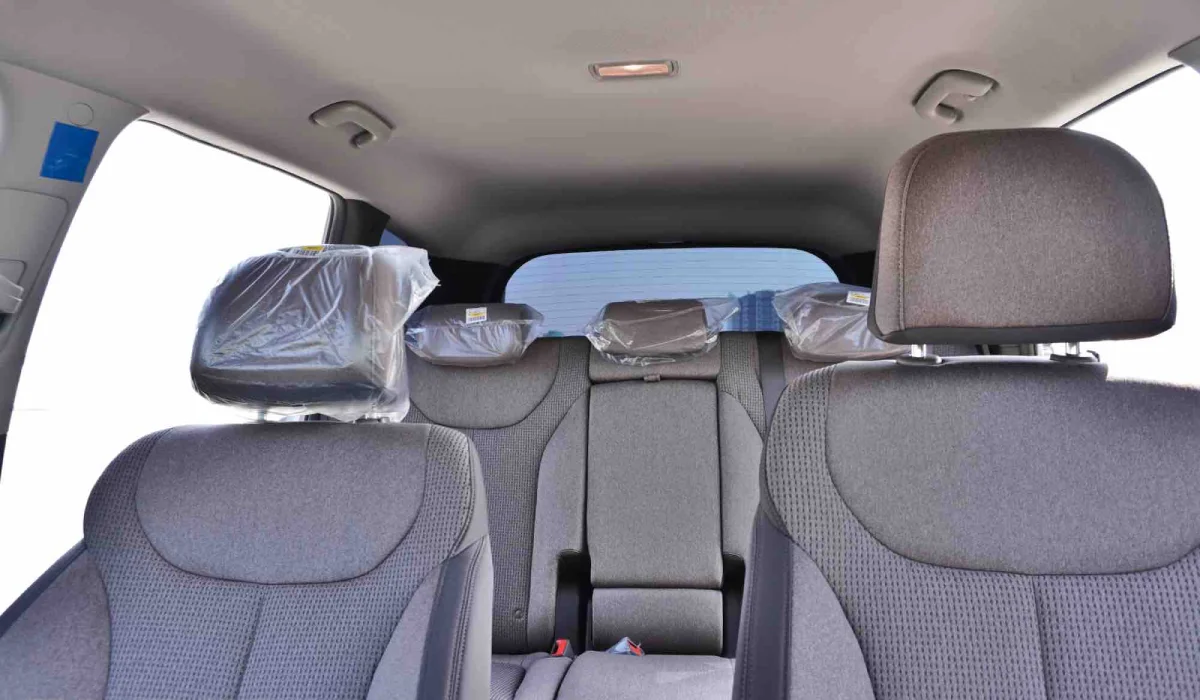 Hyundai Santa Fe for Rental in Dubai image 448