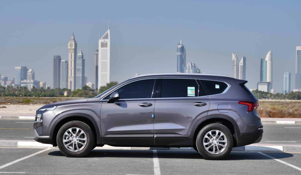 Hyundai Santa Fe for Rental in Dubai image 452