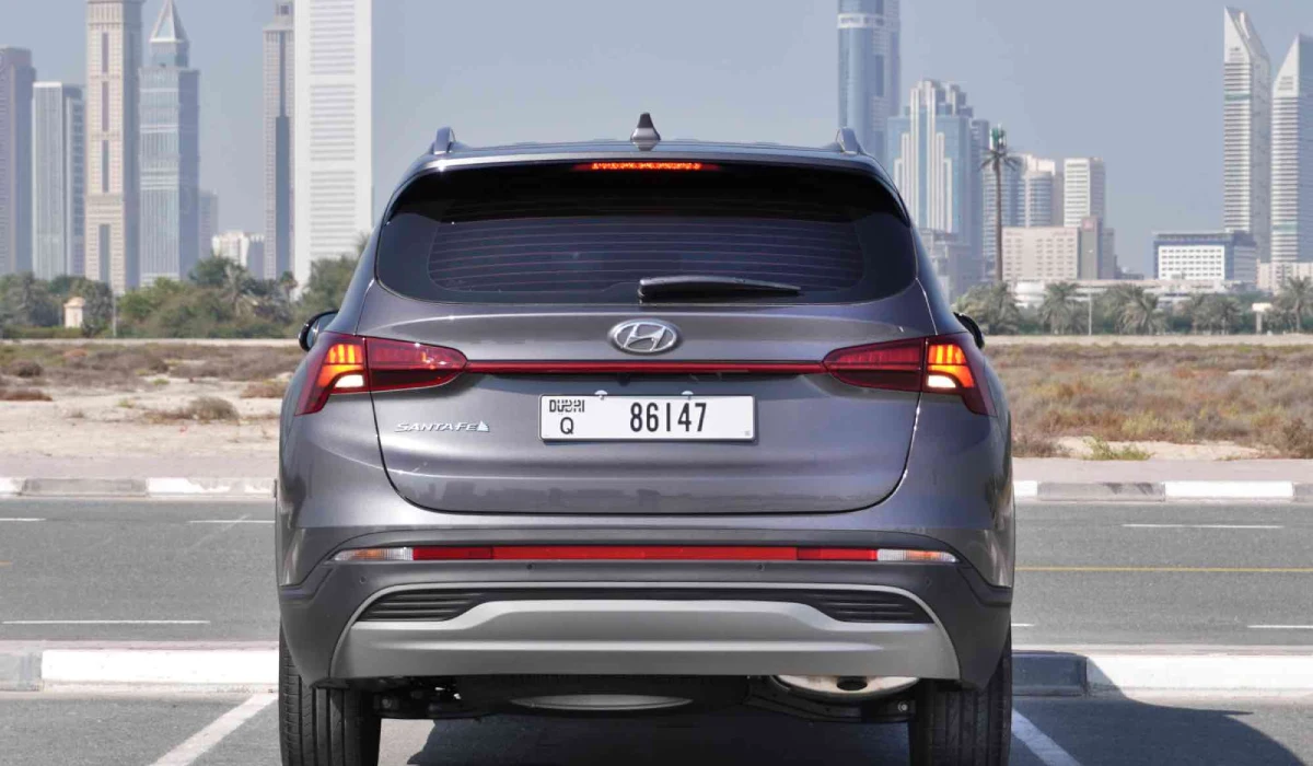 Hyundai Santa Fe for Rental in Dubai image 450