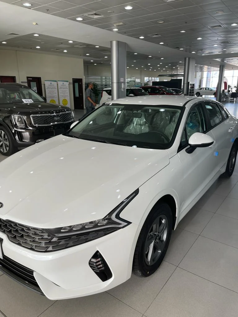 Kia K5 image 1002