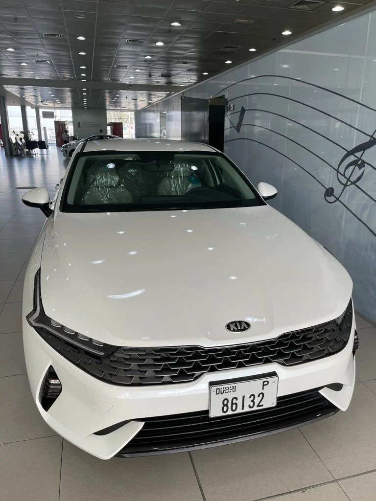 Kia K5 image 999