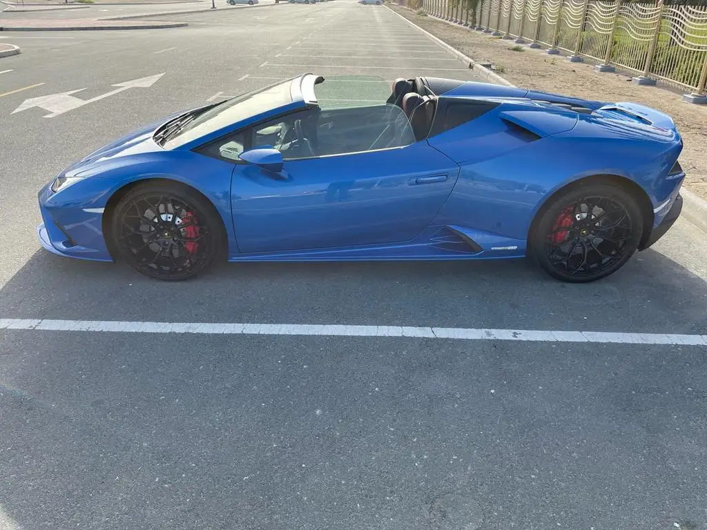 Rental Lamborghini Huracan in Dubai  image 815