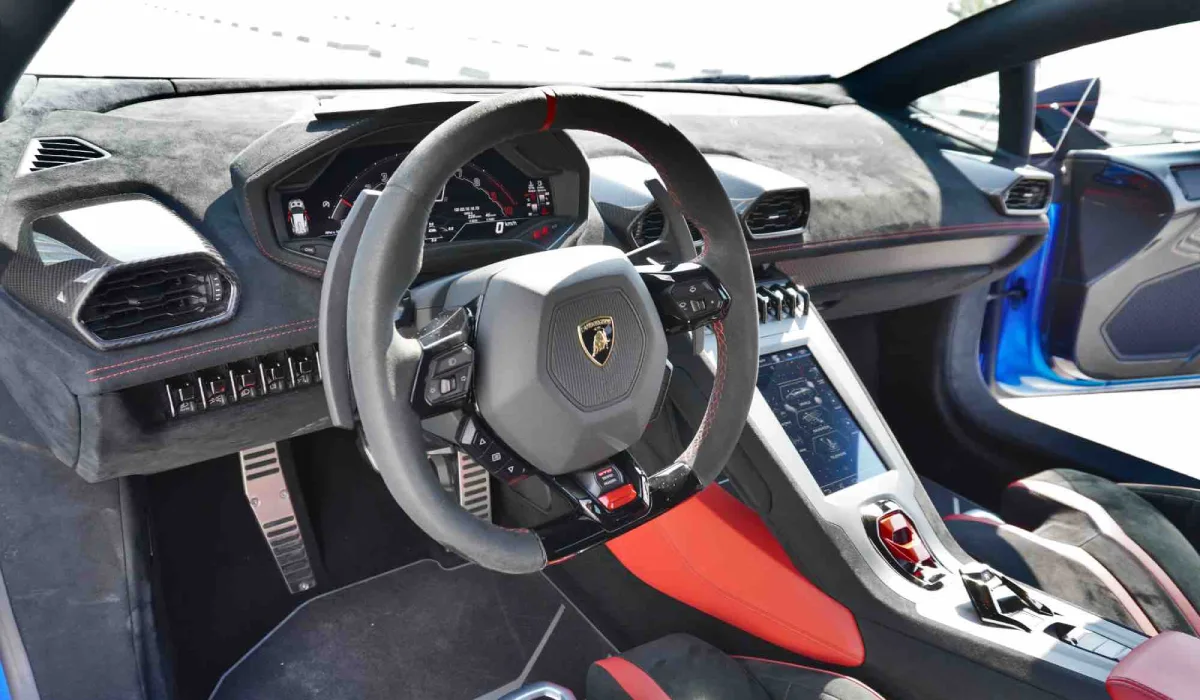 Lamborghini Huracan STO Rental in Dubai image 577