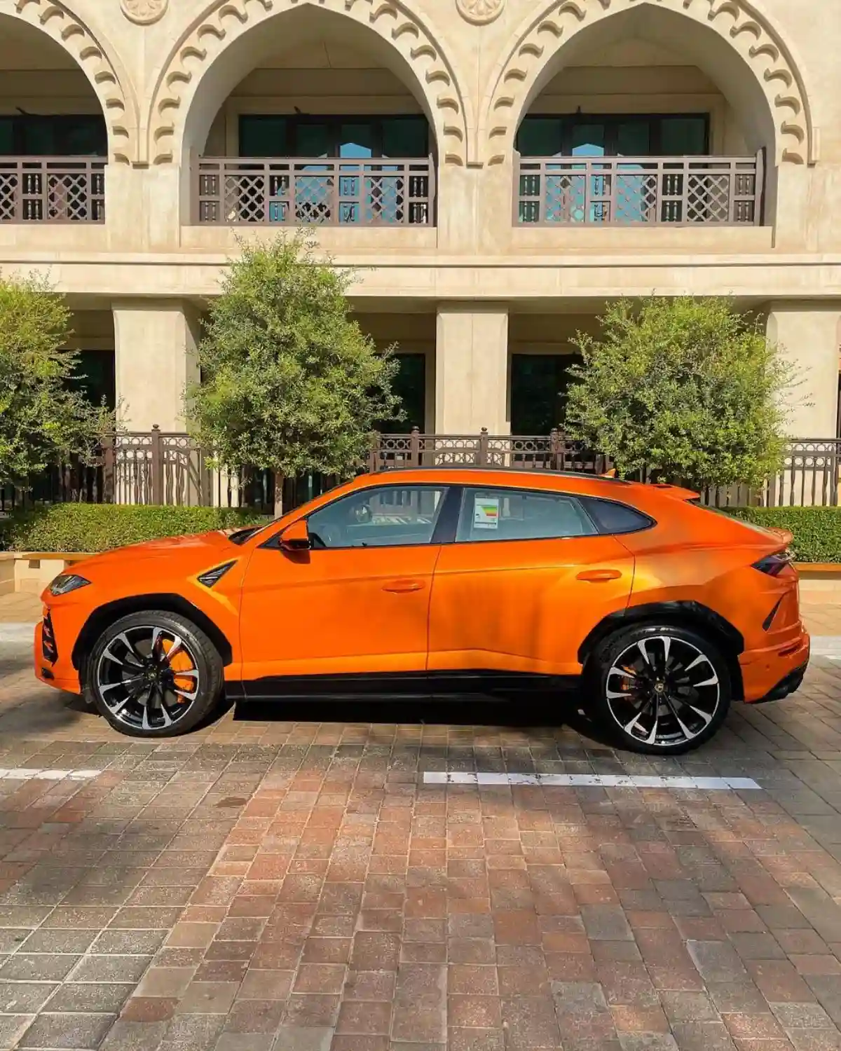 Rent Lamborghini Urus Dubai image 907