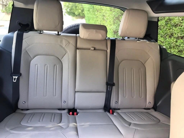 Range Rover Defender 2022 in Dubai image 834
