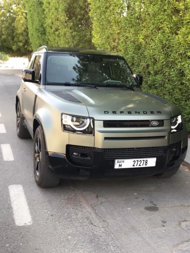 Range Rover Defender 2022 in Dubai image 828
