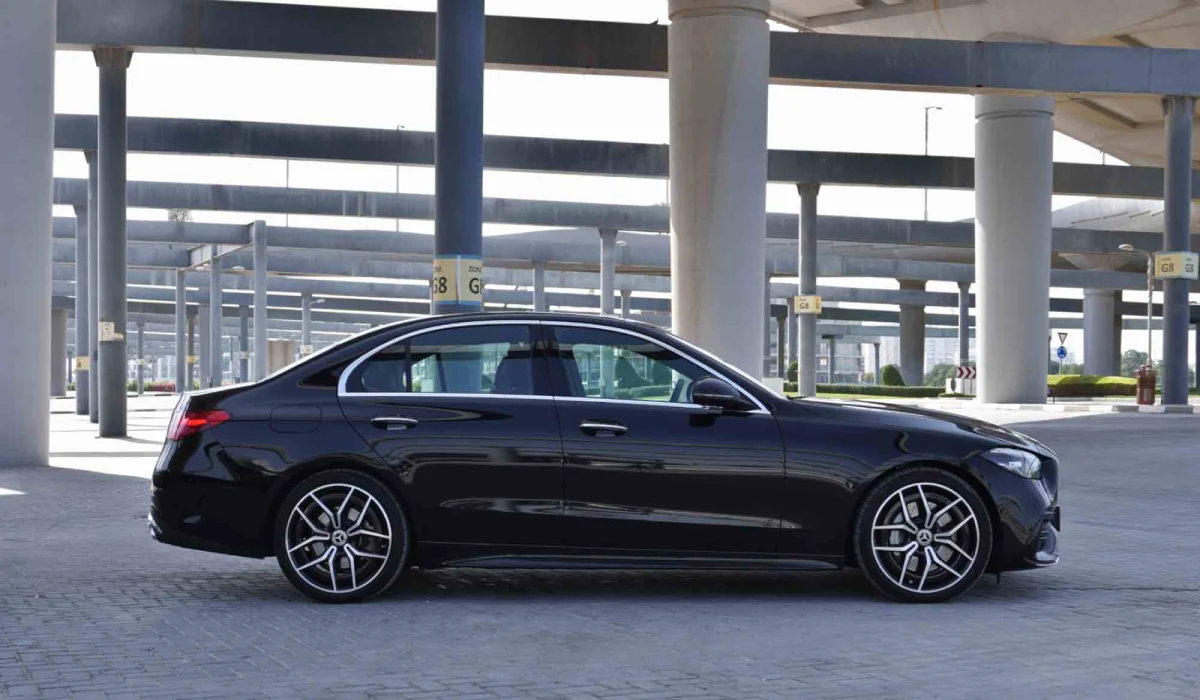Rent Mercedes Benz C200 2022 in Dubai image 565