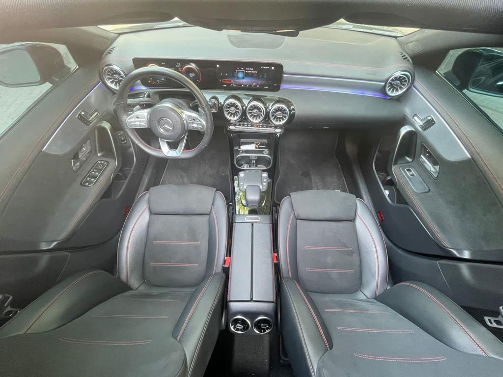 Mercedes Benz CLA image 1269