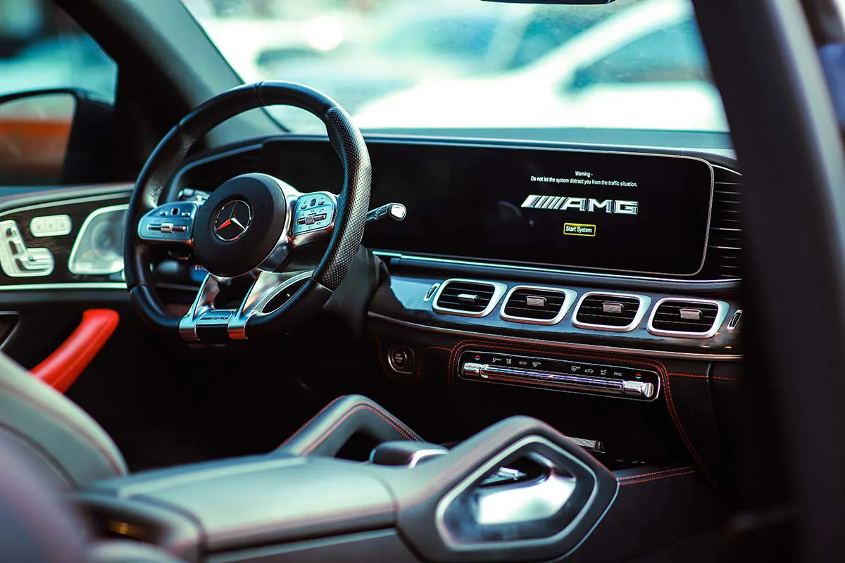 Rent Mercedes Benz GLE in Dubai  image 731