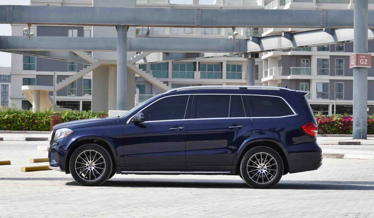 Rent the Mercedes GLS in Dubai image 586