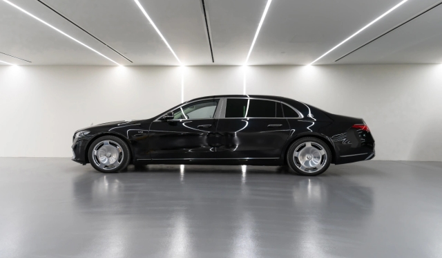 Mercedes Maybach S680 image 109