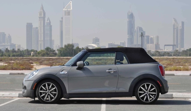 Rent Mini Cooper S 2021 in Dubai image 615