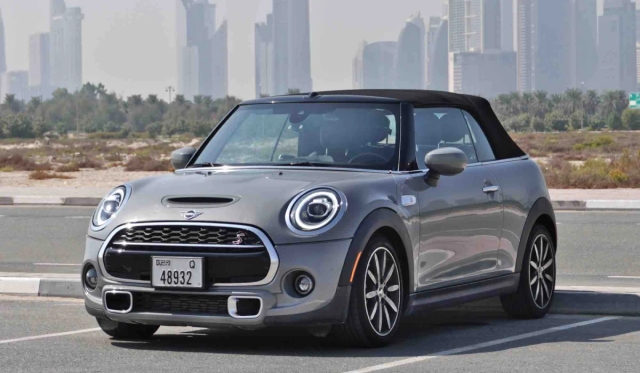 Rent Mini Cooper S 2021 in Dubai image 618