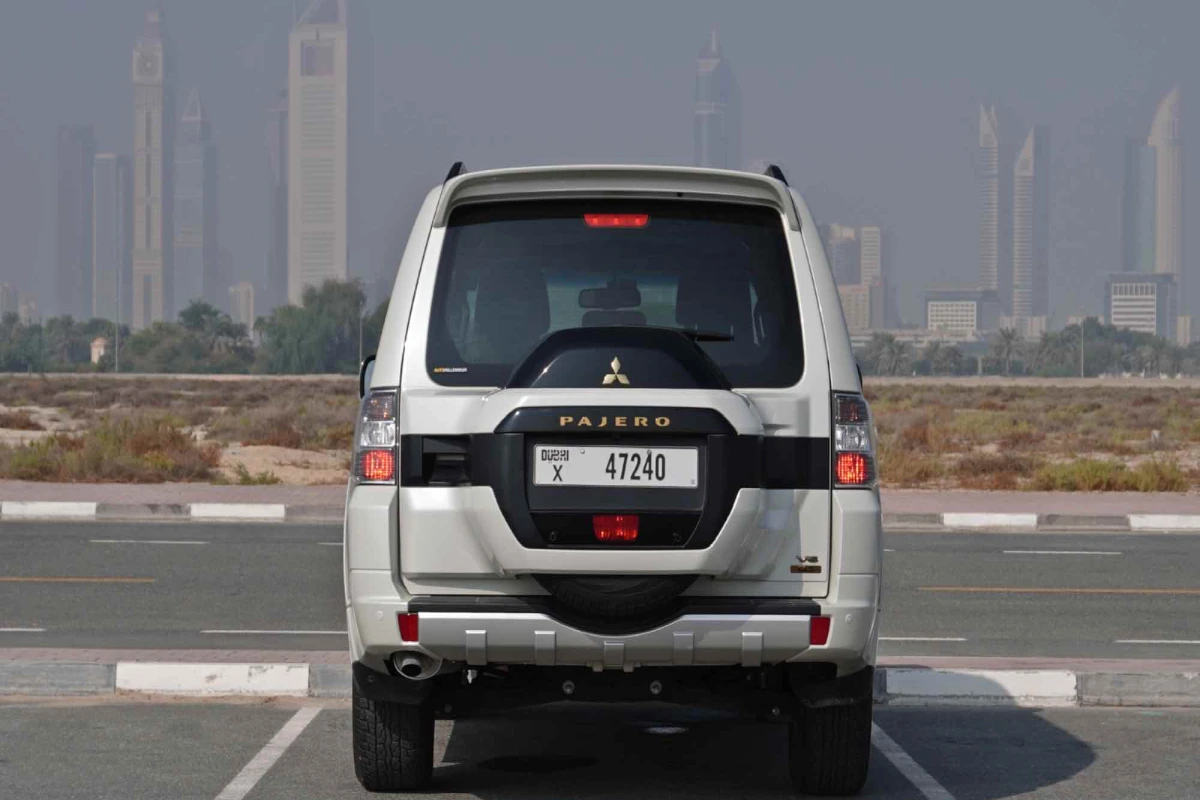  Mitsubishi Pajero Car Rentals in Dubai  image 334
