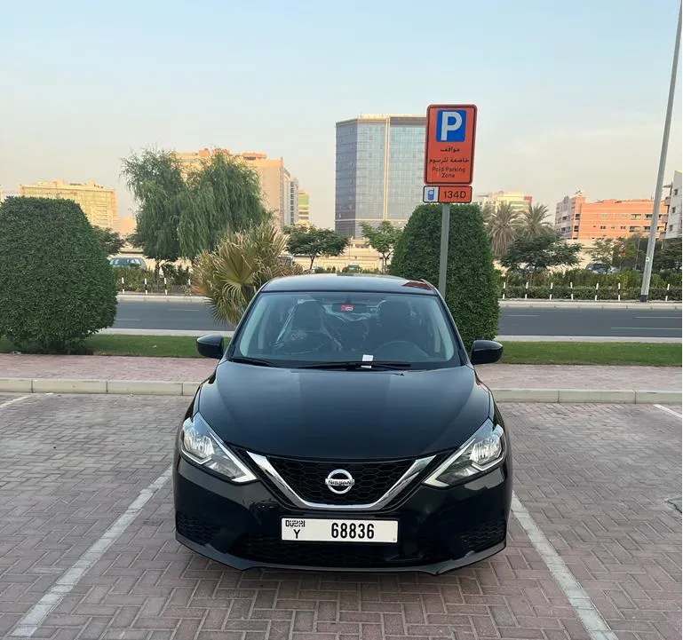 Nissan Sentra image 995