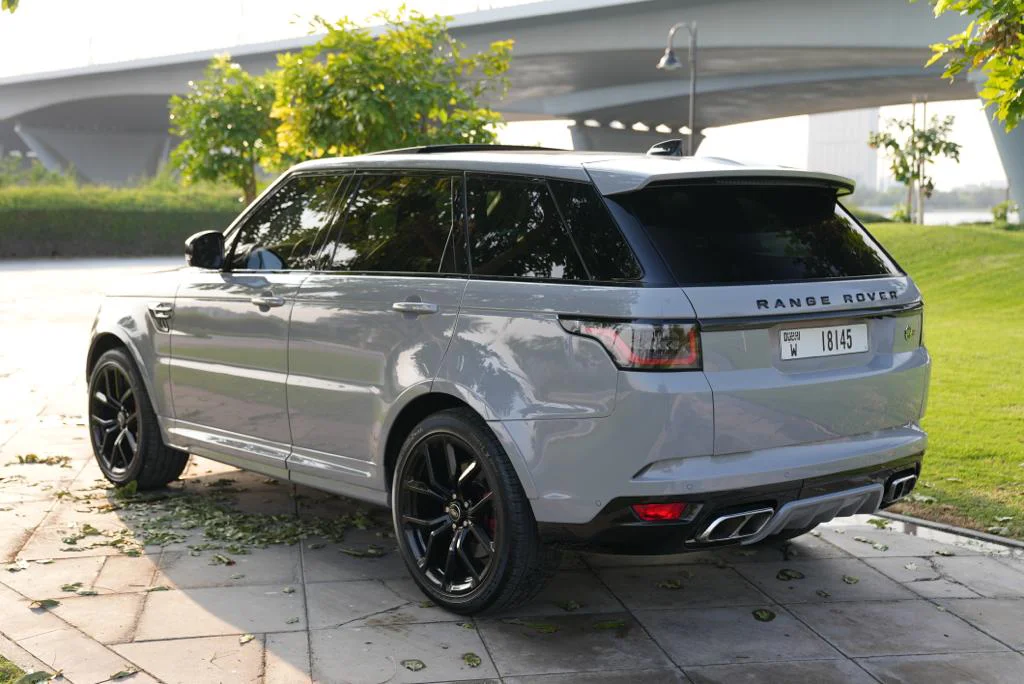 Range Rover SVR  image 15