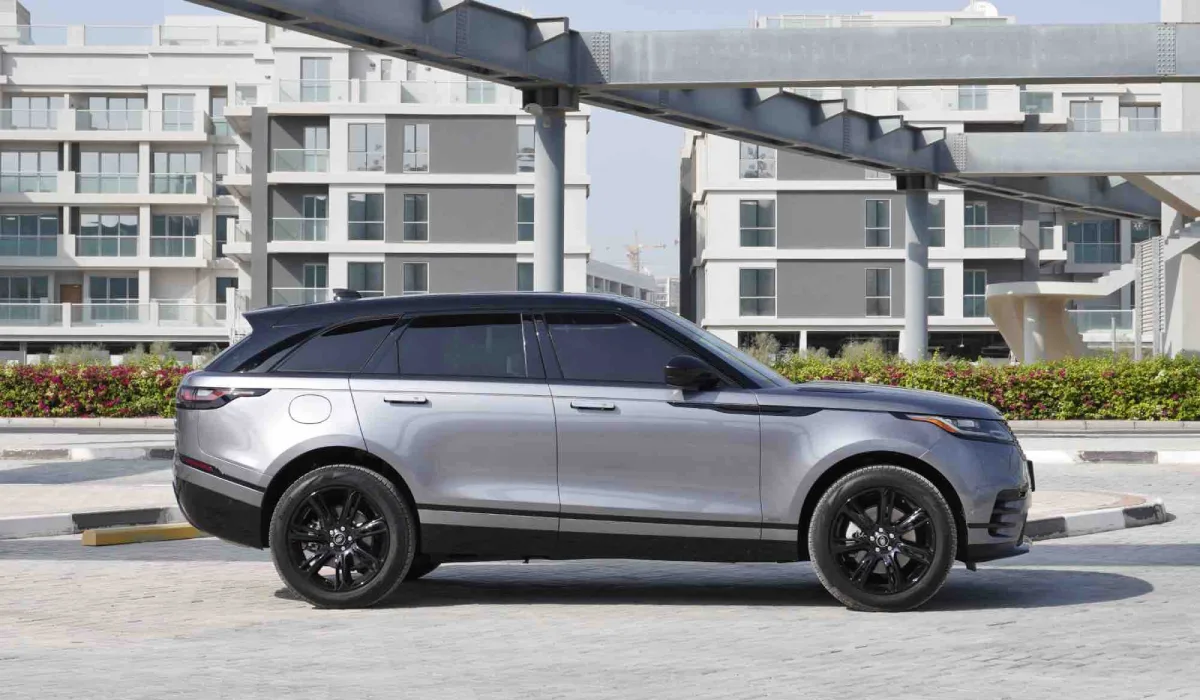 Range Rover R Dynamic 2022 Rental image 660