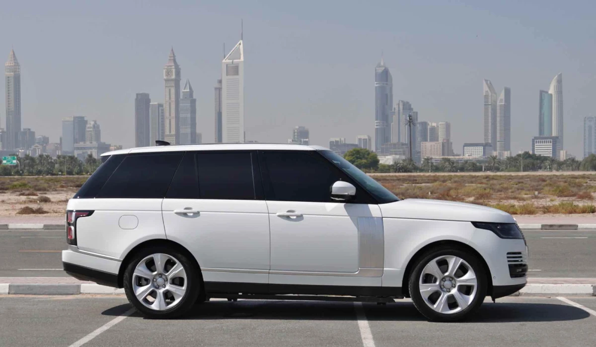 Rent a Range Rover Vogue in Dubai  image 277