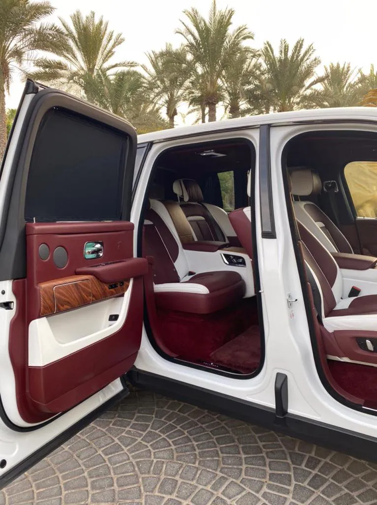 Rolls Royce Cullinan image 1151