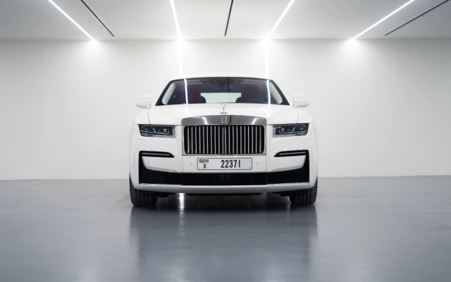 Rolls Royce Ghost For Rent in Dubai image 14