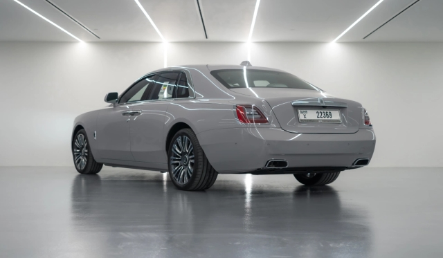 Rolls Royce Ghost Rental image 59
