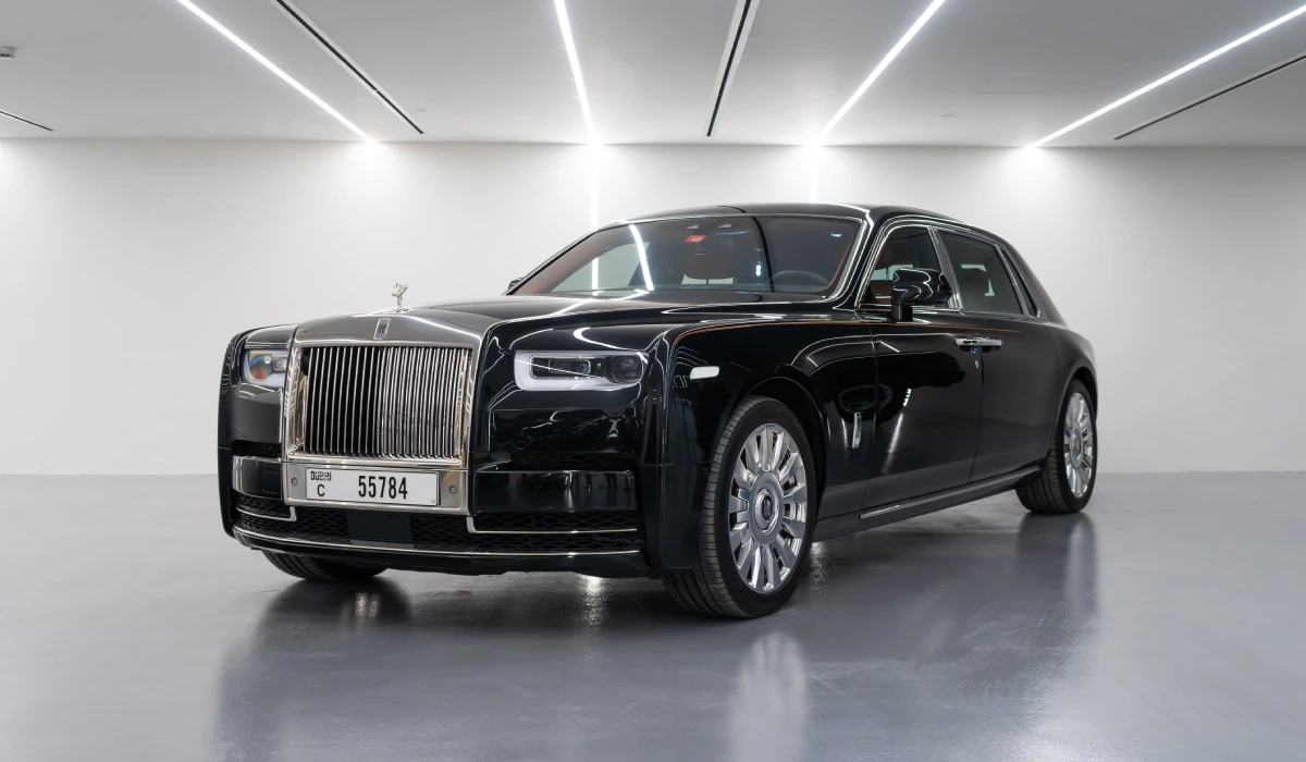 Rolls Royce Phantom 2022 Rental in Dubai image 96