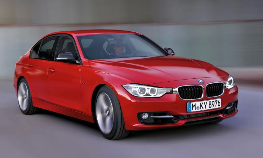 أحمر BMW 3 Series  for rent in Dubai