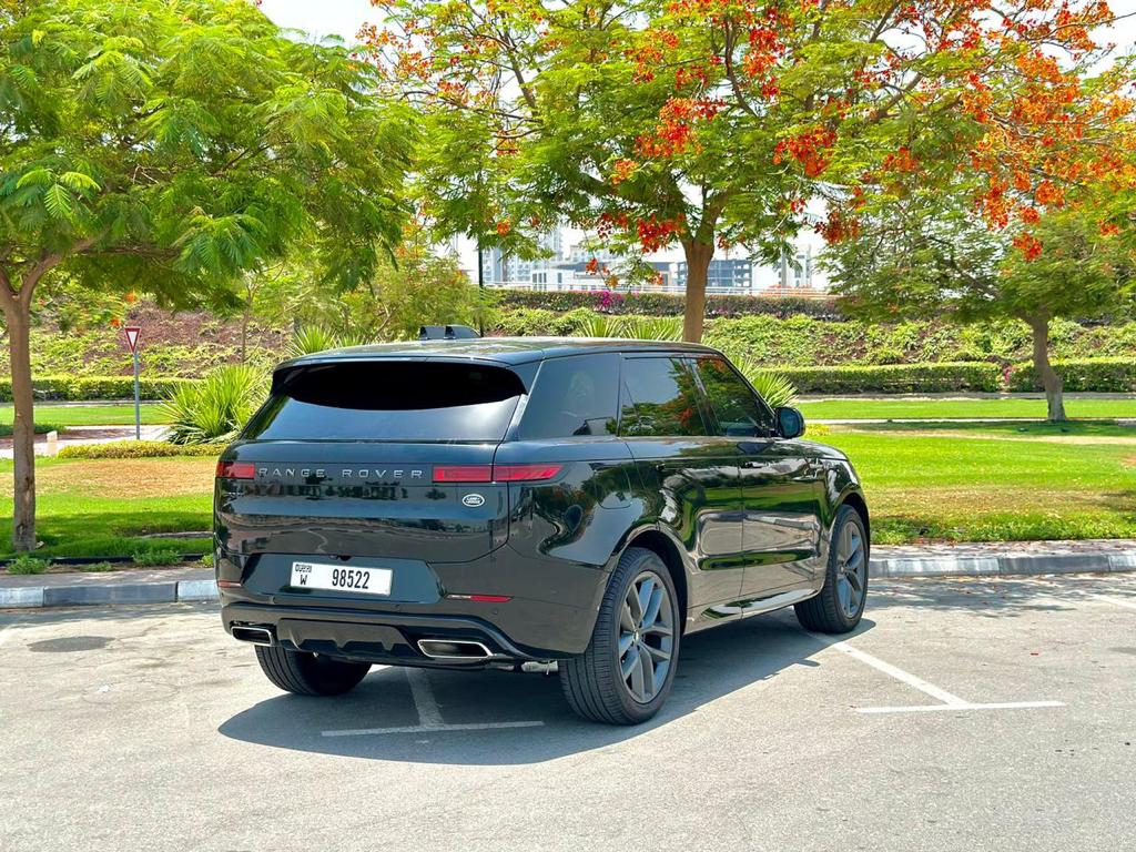 black Range Rover Sport Dynamics 2024 for rent in Dubai