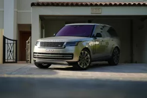 Rent Range Rover Vogue V8 2024 2024