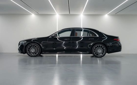 أسود Mercedes S500 2021 for rent in Dubai